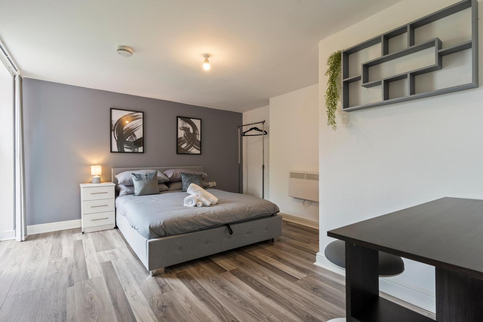 Bronze Haven - A Luxe And Cozy Stay In 버밍엄 외부 사진
